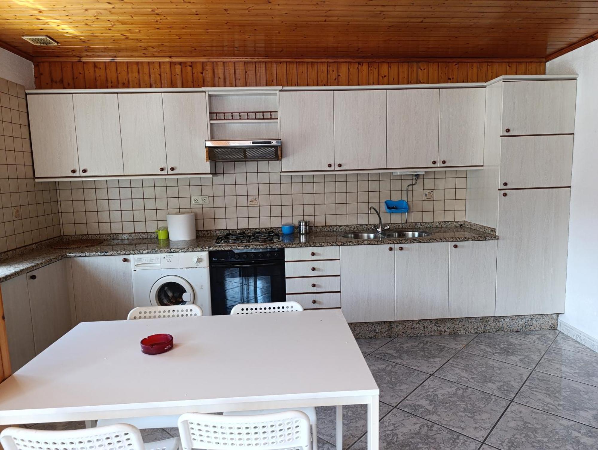 Ibu Beer&Grill Apartment Camarinas Exterior photo